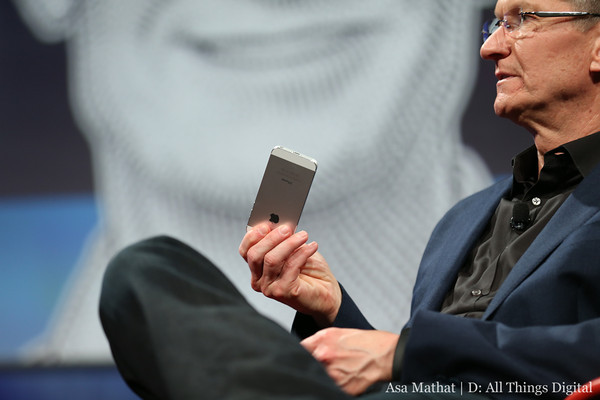 Tim cook explains one iphone-a-year policy
