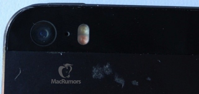 Geek insider, geekinsider, geekinsider. Com,, iphone with dual-led flash spotted, iphone and ipad, news