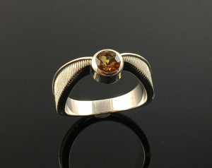 Harry potter ring snitch