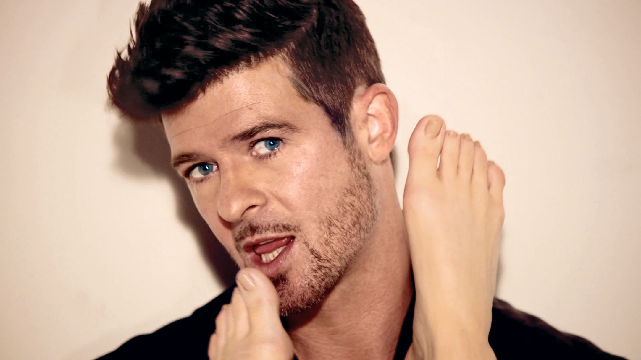 #askthicke hashtag goes horribly, predictably wrong