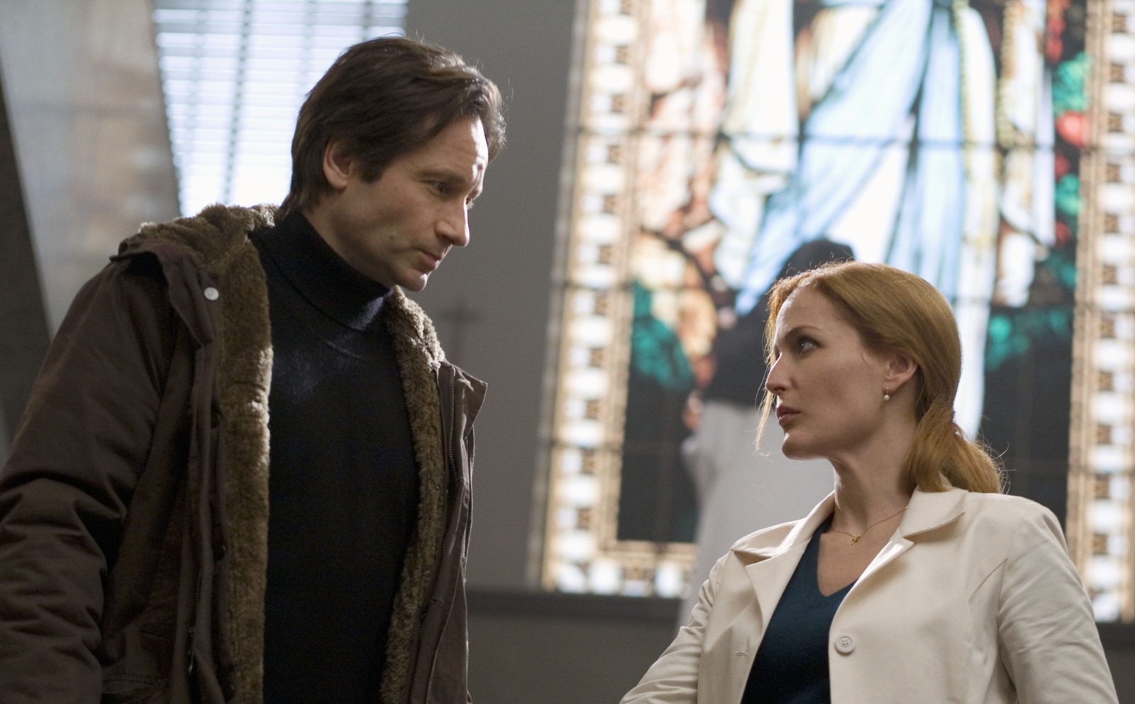 The truth is here: chris carter, david duchovny, and gillian anderson all want “x-files 3”