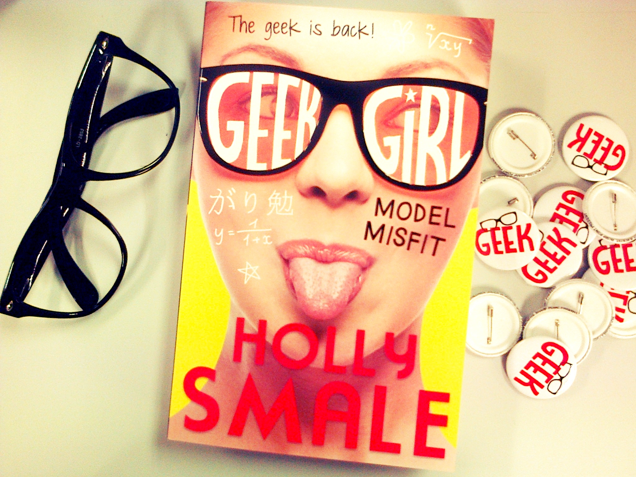 The geeky girls’ book blog: ‘model misfit’