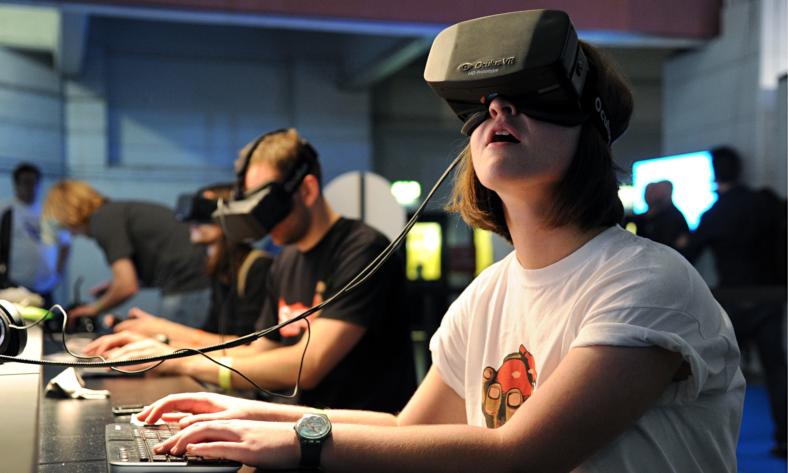 Oculus rift beta to begin next year
