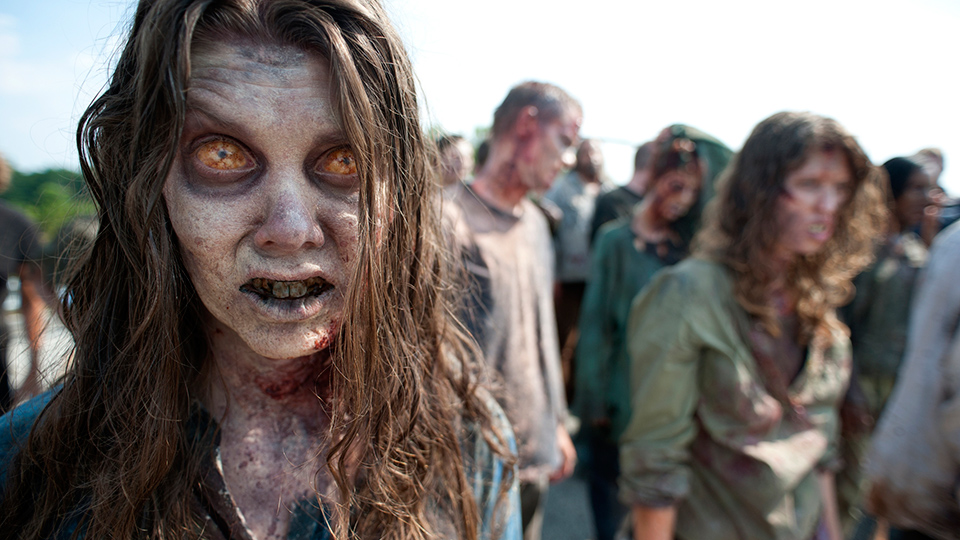 ‘the walking dead’ will come to life at universal studios