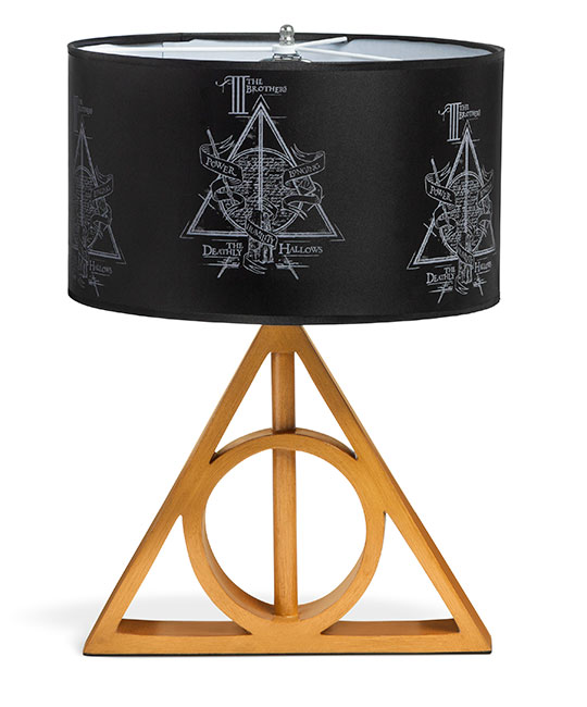 Harry potter table lamp from think geek