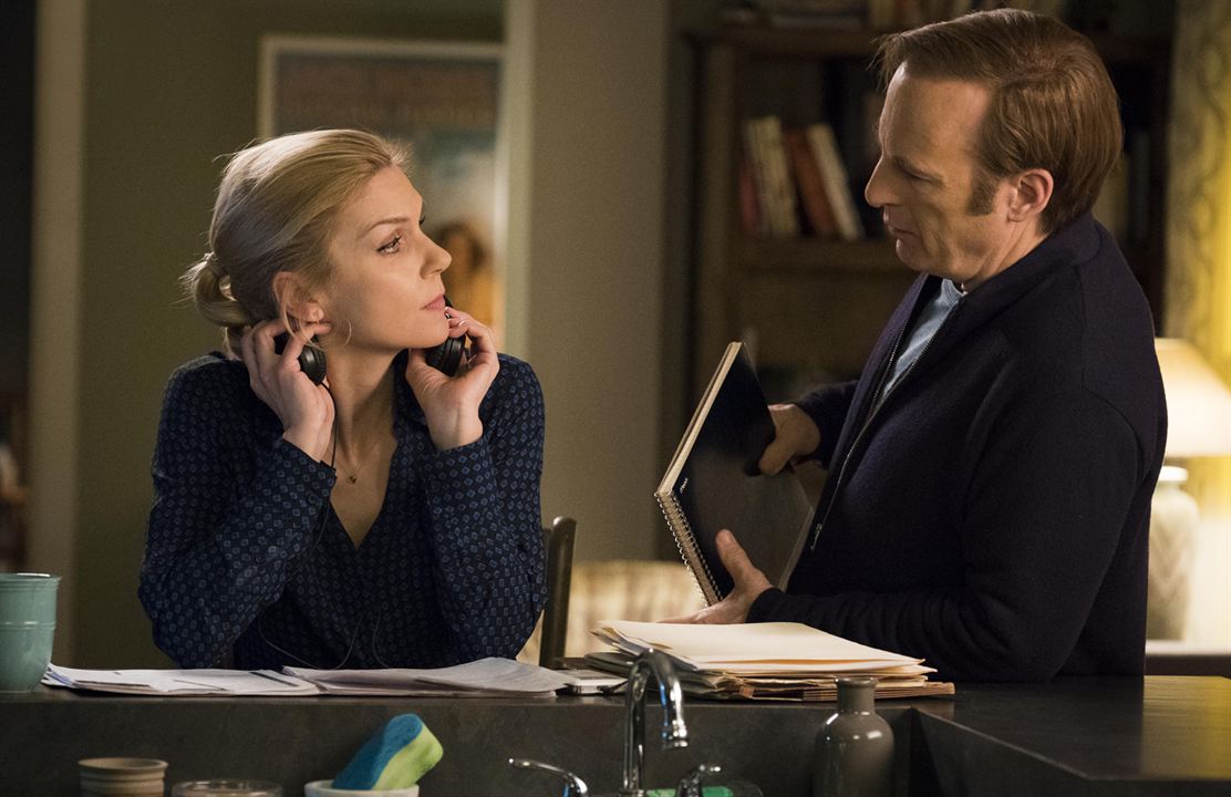 There really is a santa claus (well, sort of) on an all-new ‘better call saul’