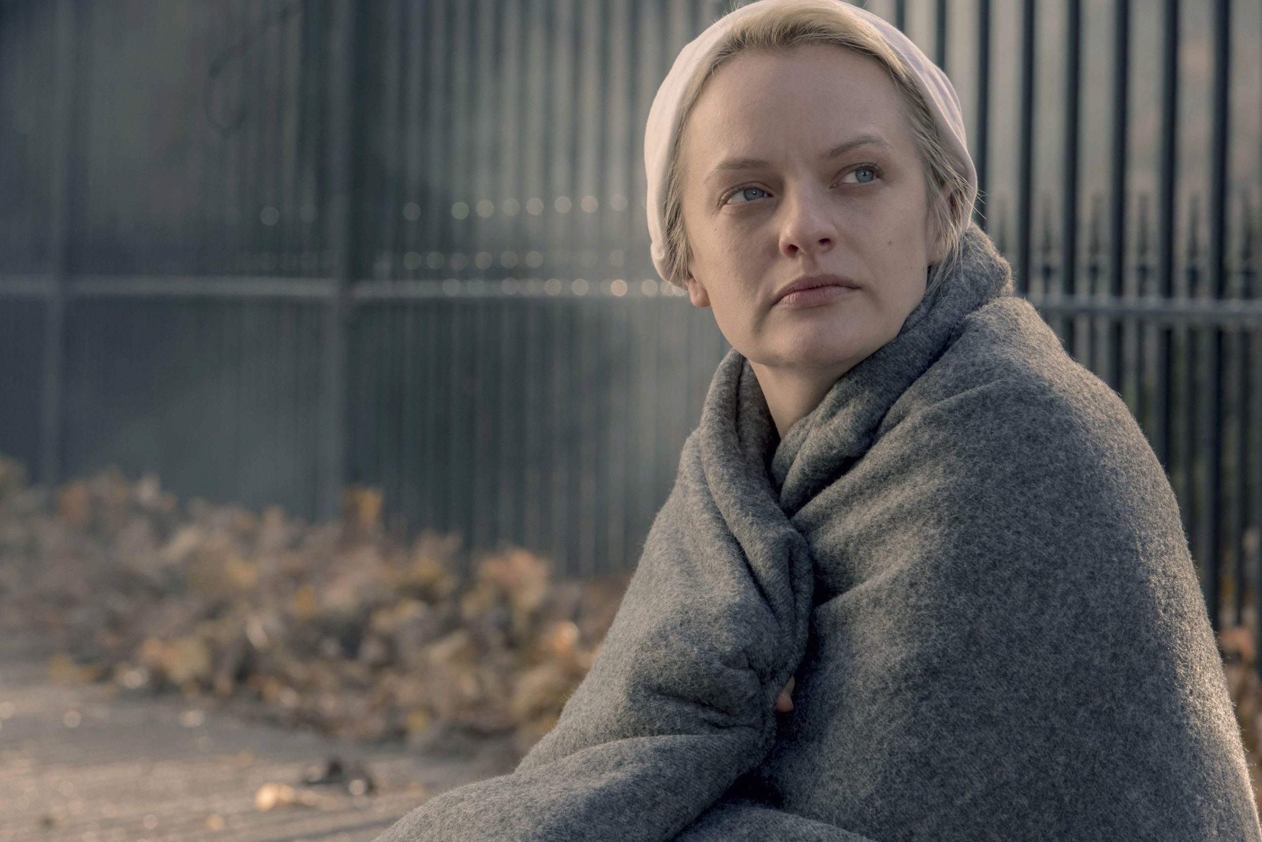 ‘the handmaid’s tale’ exposes the hypocrisy of the perfect gilead family in the season’s second episode
