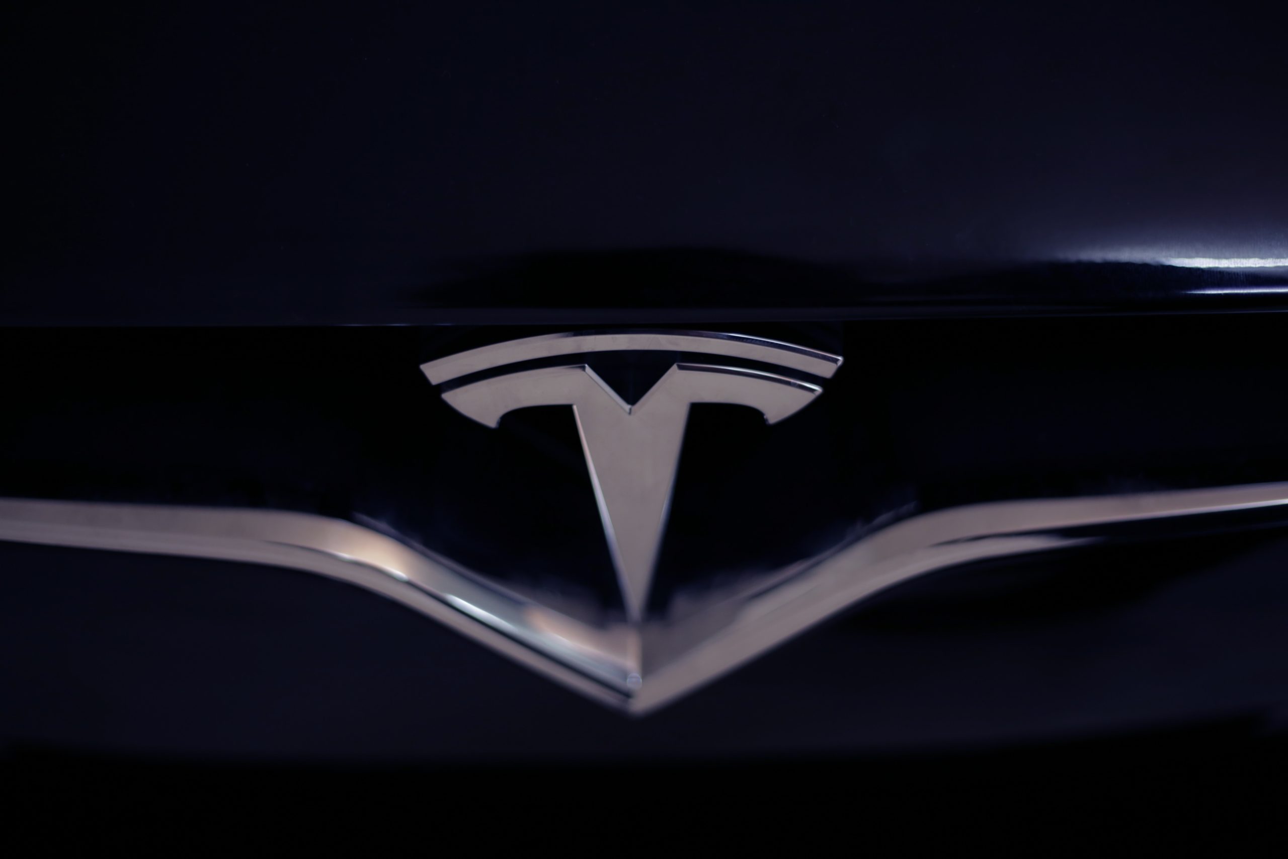 Tesla in hot water with federal agency after drivers report unintended acceleration issues