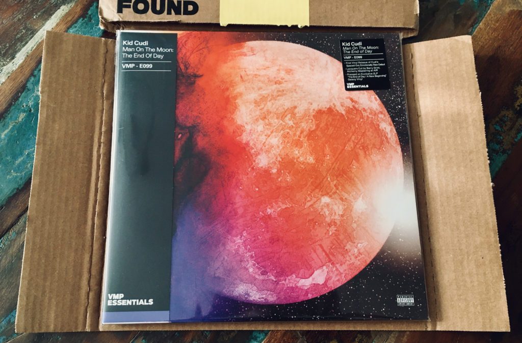 Geek insider, geekinsider, geekinsider. Com,, vinyl me, please march unboxing - kid cudi "man on the moon: the end of the day", entertainment