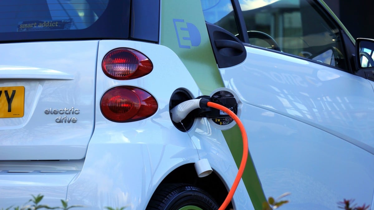 Geek insider, geekinsider, geekinsider. Com,, the future of electric vehicles, news