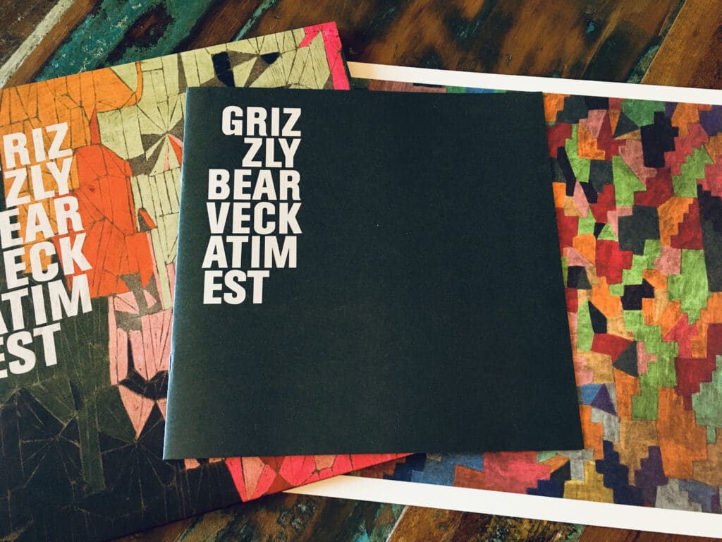 Geek insider, geekinsider, geekinsider. Com,, vinyl me, please october 2021 unboxing: grizzly bear - veckatimest, entertainment
