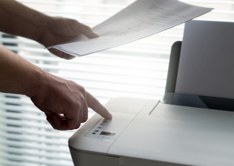 How to set the default printer on windows 10 or 11