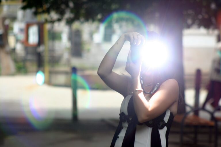Android 13’s flashlight can be less blinding, if you want