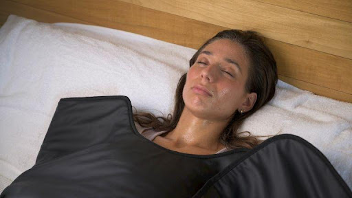 Red light sauna blankets: are they really effective?