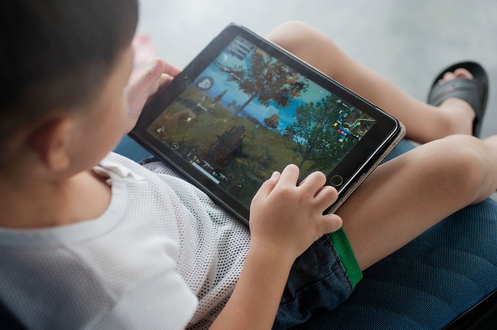 Geek insider, geekinsider, geekinsider. Com,, is gaming on a tablet set to overtake console based gaming? , gaming