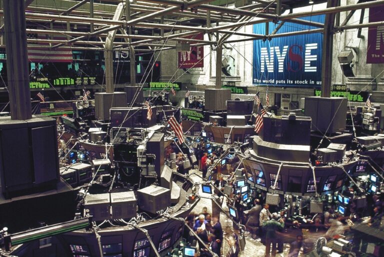 Geek insider, geekinsider, geekinsider. Com,, maximizing your trading potential: 10 essential tips for new traders, business