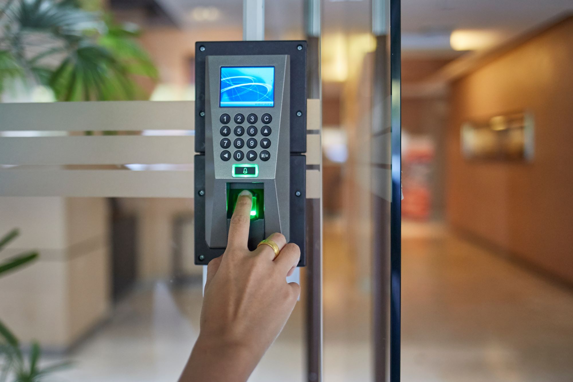 Geek insider, geekinsider, geekinsider. Com,, what is access control? How to secure your system, business