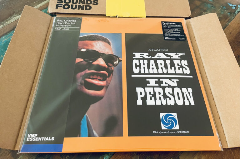 Vinyl me, please november unboxing – ray charles ‘in person’